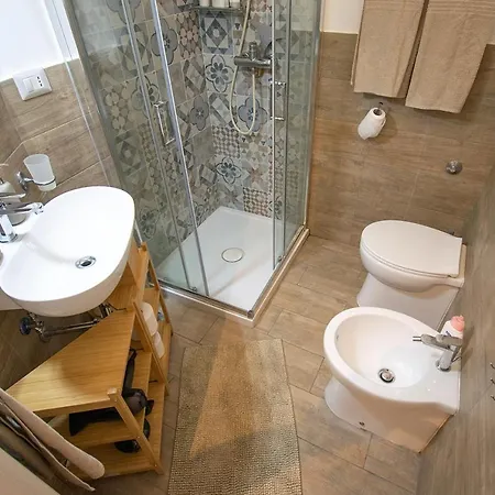 Lorenzo's Art 2 - Via Tribunali Apartamento