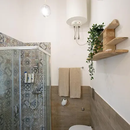 Lorenzo's Art 2 - Via Tribunali Lejlighed *