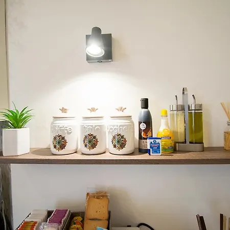 Lorenzo's Art 2 - Via Tribunali Apartamento