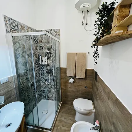 Lorenzo's Art 2 - Via Tribunali