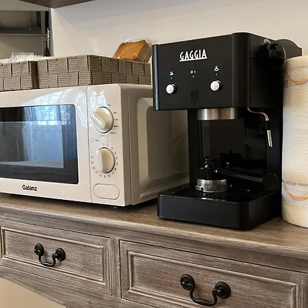 Lorenzo's Art 2 - Via Tribunali Apartmán *