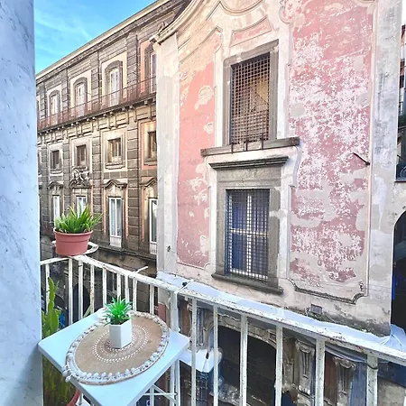 Lorenzo's Art 2 - Via Tribunali Neapol