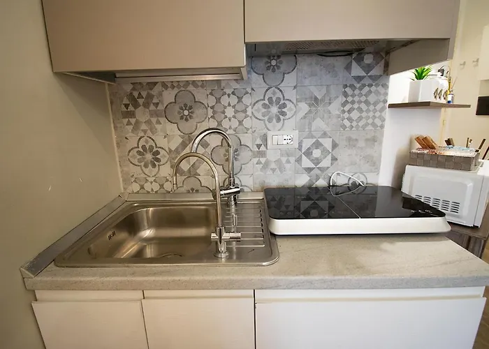 Lorenzo's Art 2 - Via Tribunali *