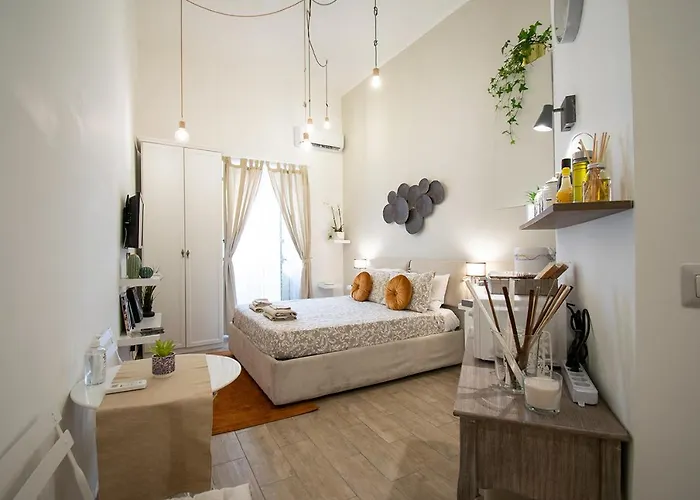 Lorenzo's Art 2 - Via Tribunali Apartmán Neapol