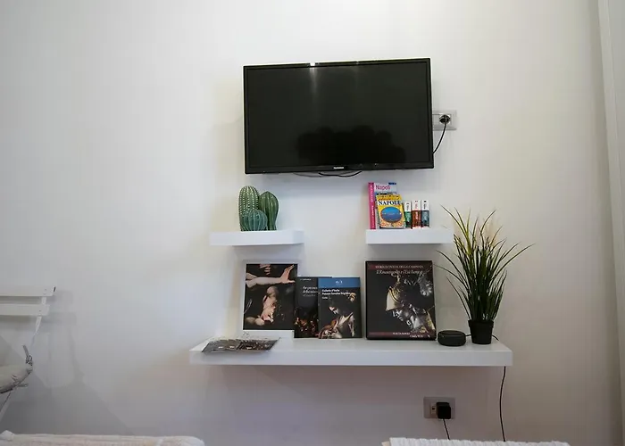 Lorenzo's Art 2 - Via Tribunali * נאפולי